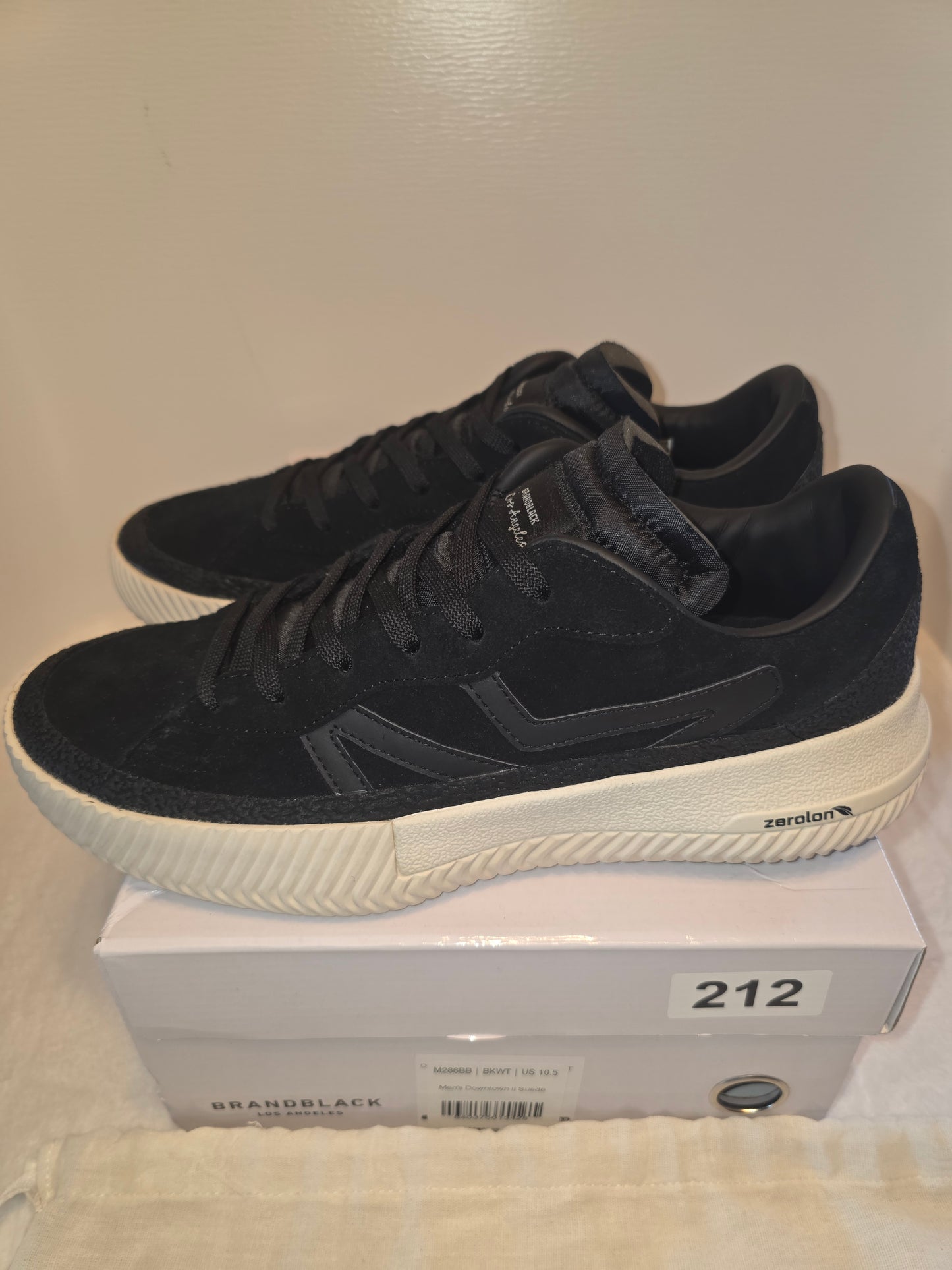 BrandBlack Los Angeles Dowtown ll New with box