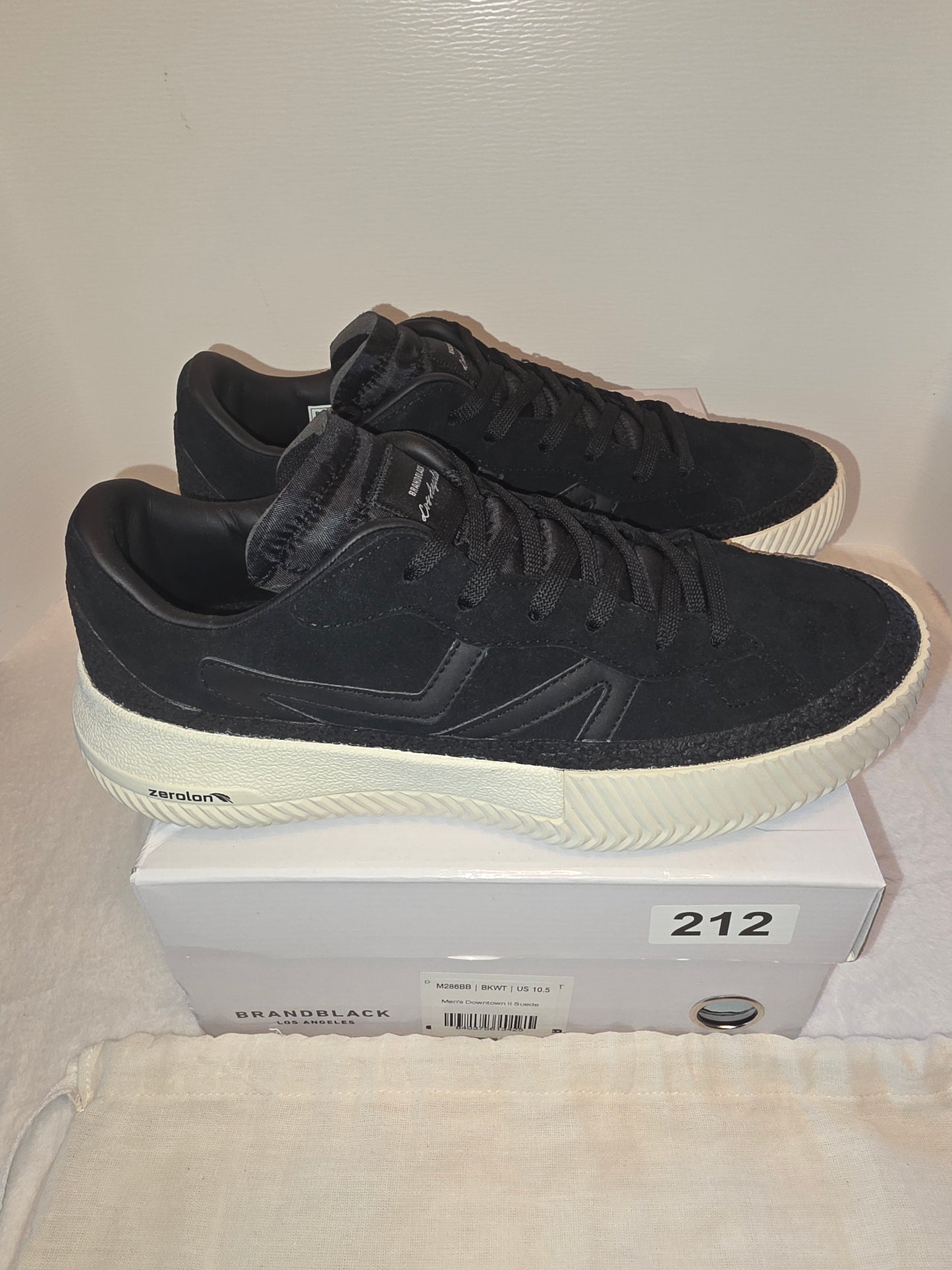 BrandBlack Los Angeles Dowtown ll New with box