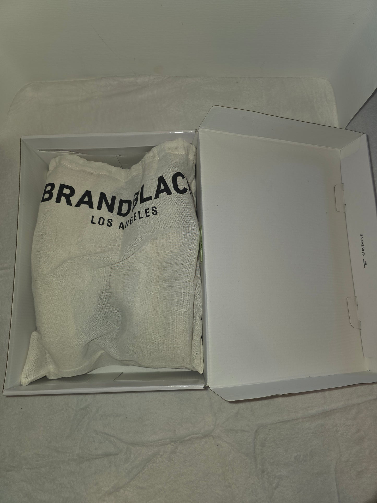 BrandBlack Los Angeles Dowtown ll New with box