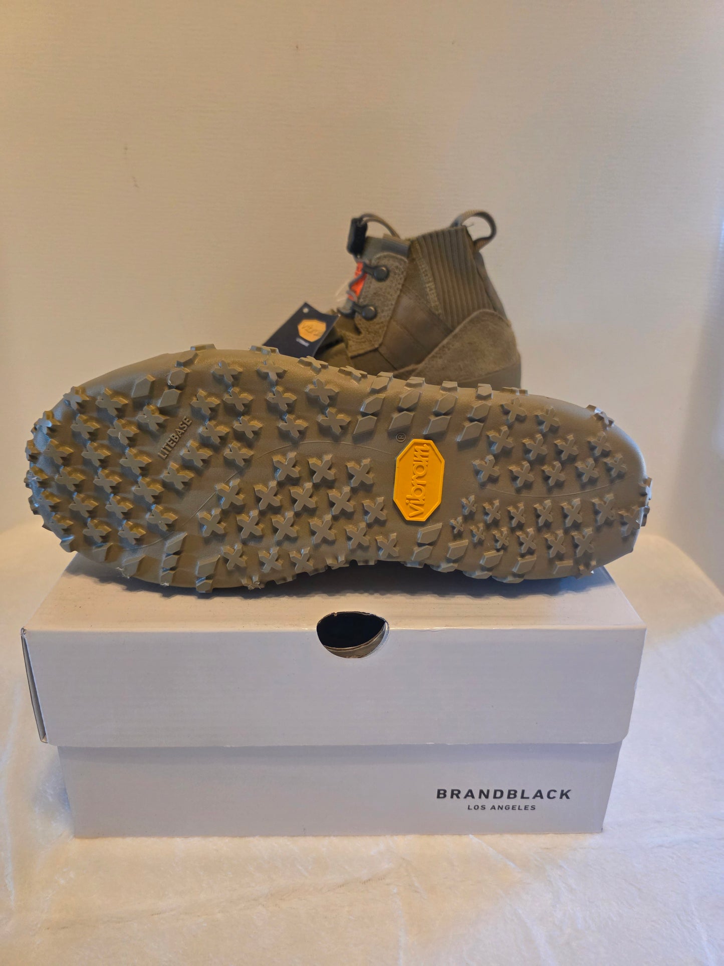 BrandBlack Los Angeles MILSPEC New with Bix, Unisex