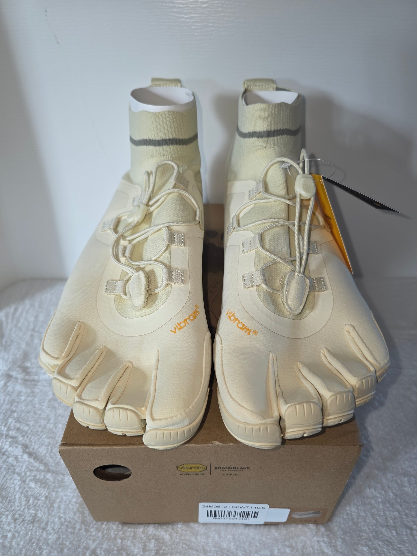 BrandBlack Los Angeles Vibram FiveFingers V Street, New with Box, Unisex