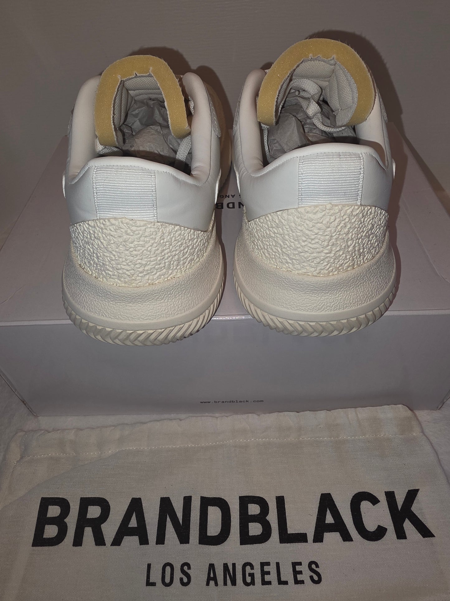 BrandBlack Los Angeles Dowtown ll New with box
