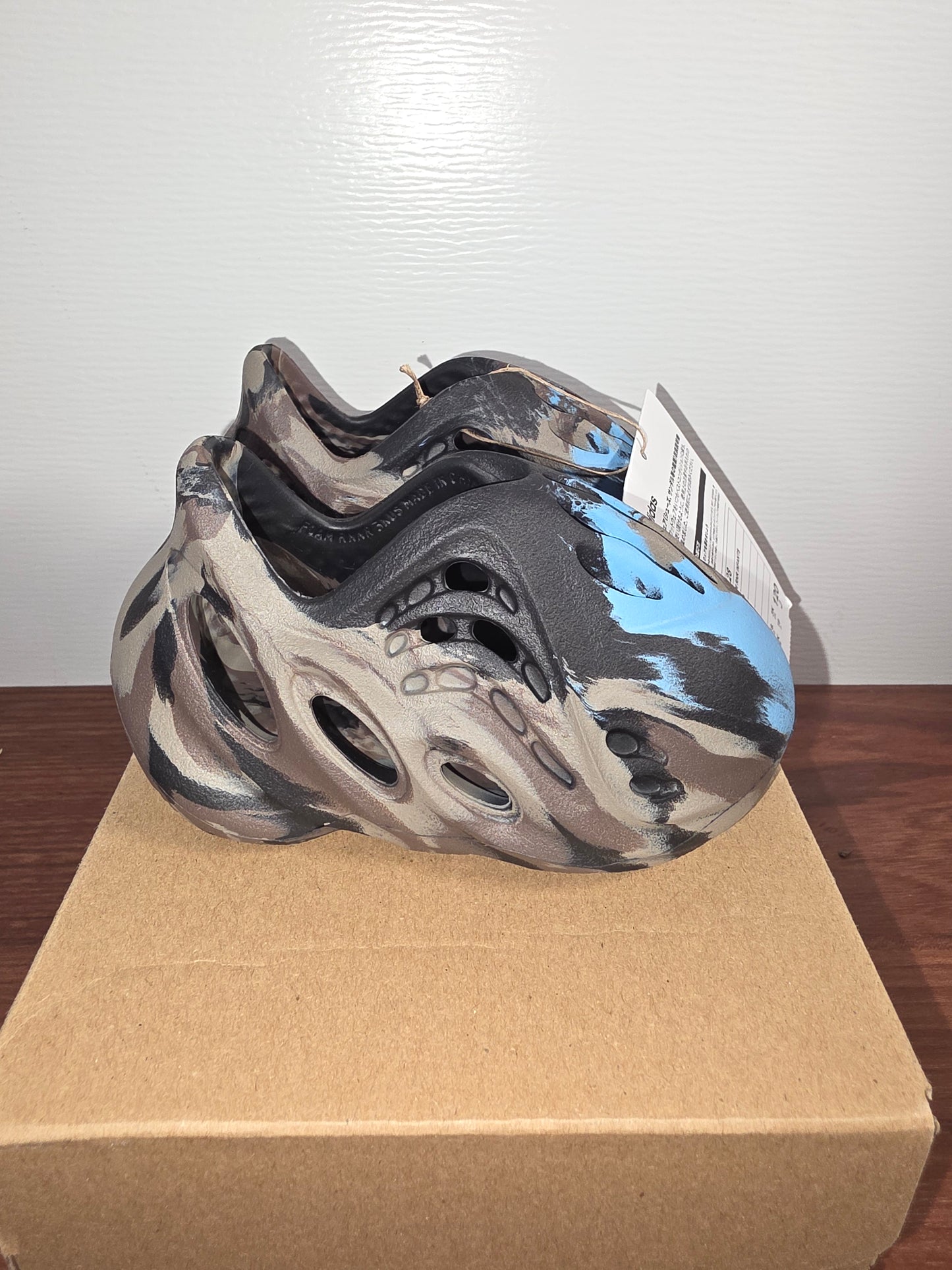 Yeezy Infant Foam Runner MX Cinder New with Box Unisex