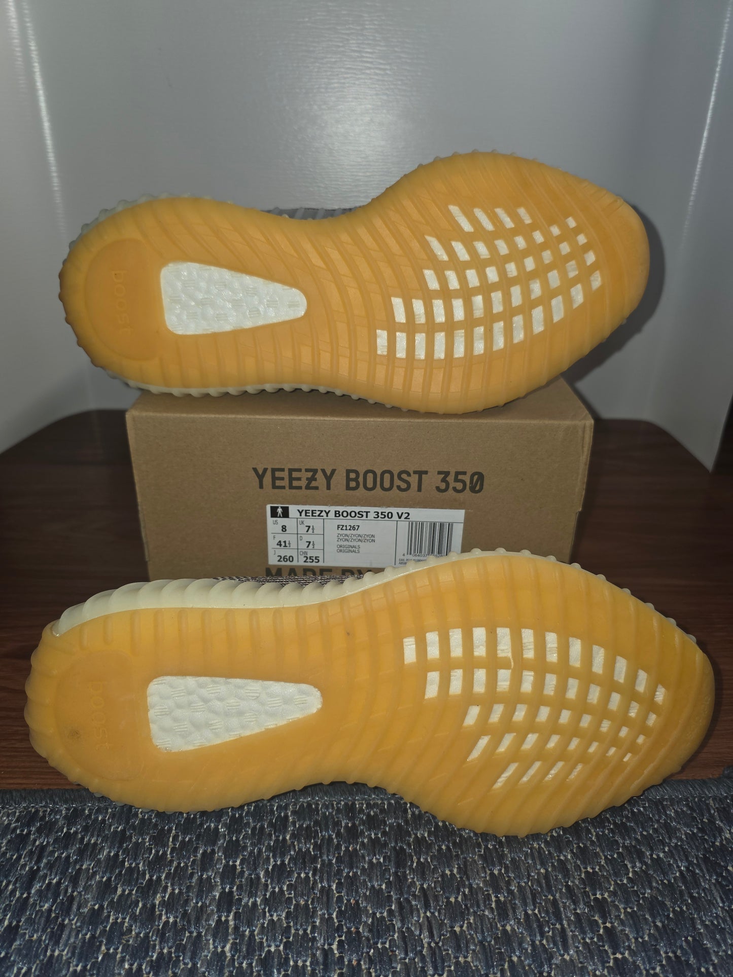 Yeezy Boost 350 V2 (FZ1267) You New with Box