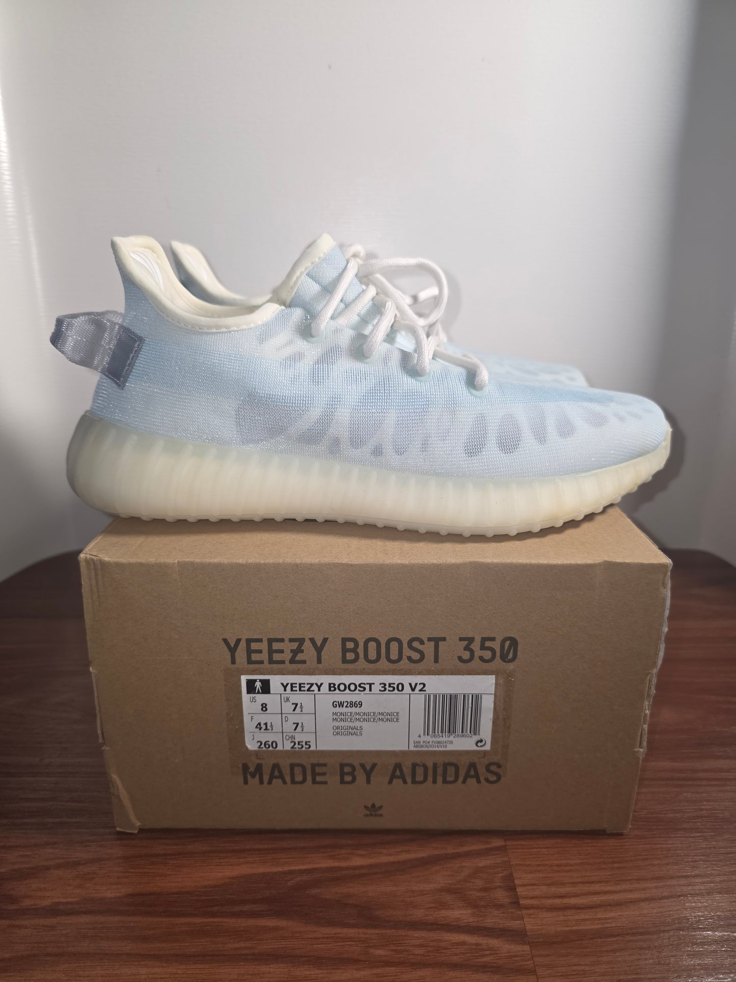Yeezy Boost 350 V2 (GW2869) Mono ice New with Box