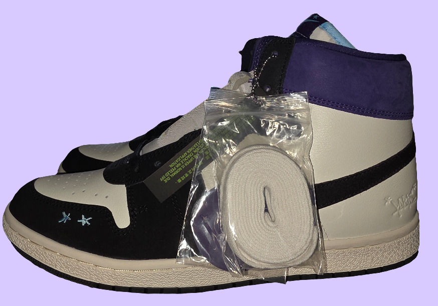 WMNS Jordan Airship PE SP FQ8281 100 Size 12 women or 10.5 men