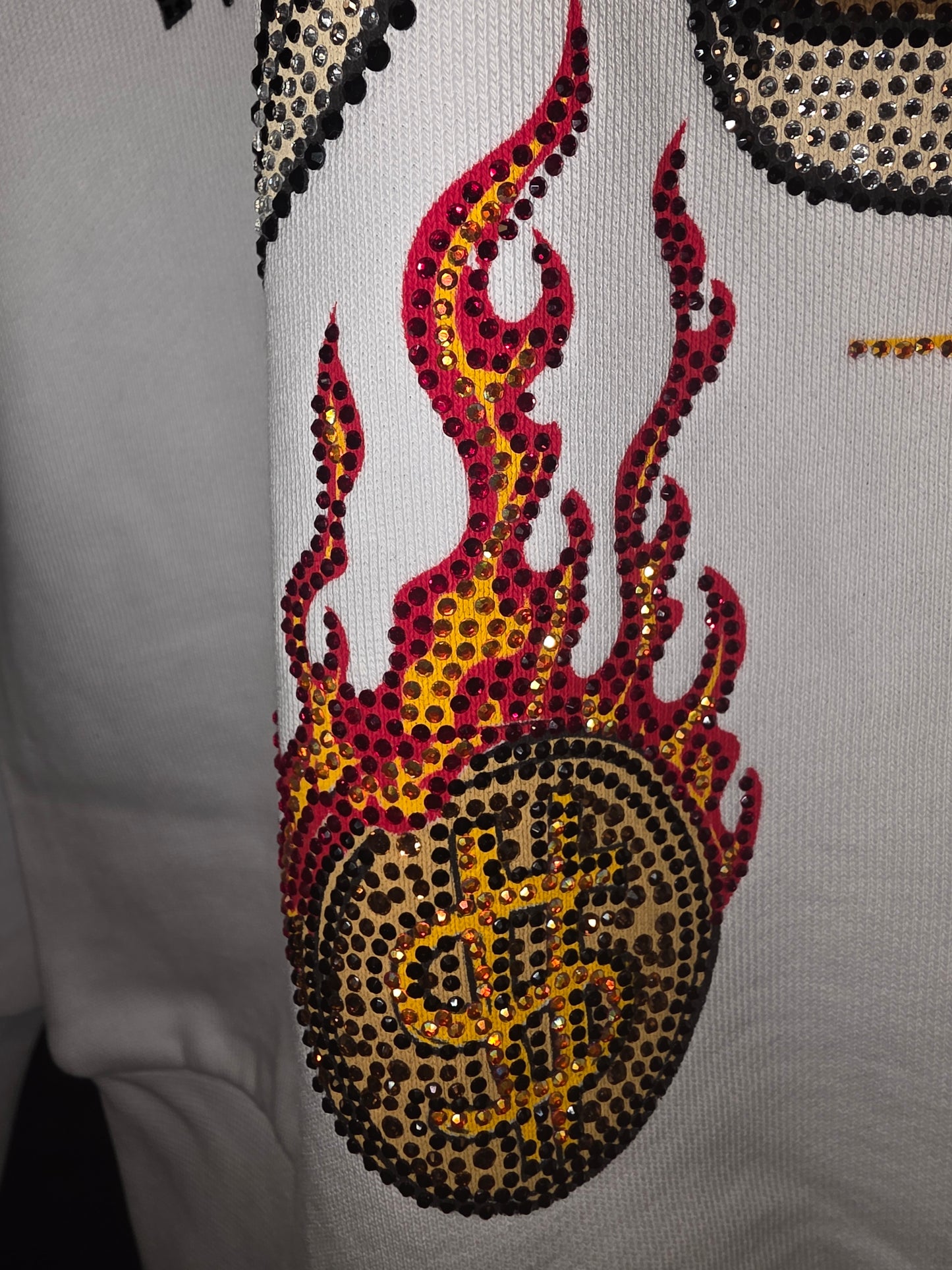 Men's size Large Left Point Sweatshirt Flash Bear with Rhinestones