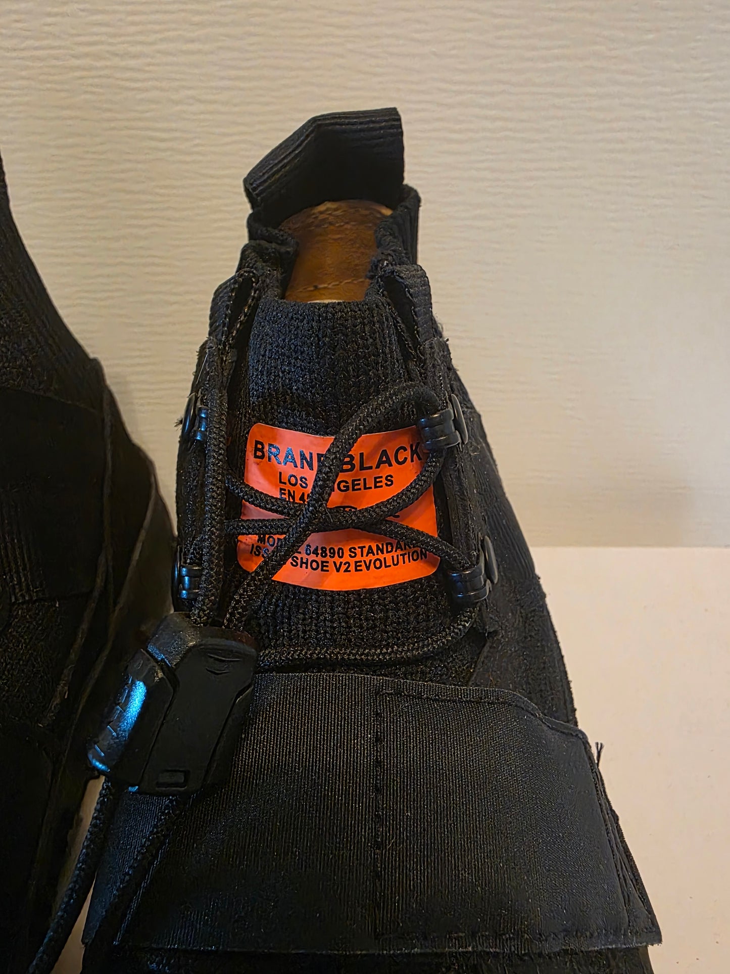 BrandBlack Los Angeles MILSPEC New with Bix, Unisex