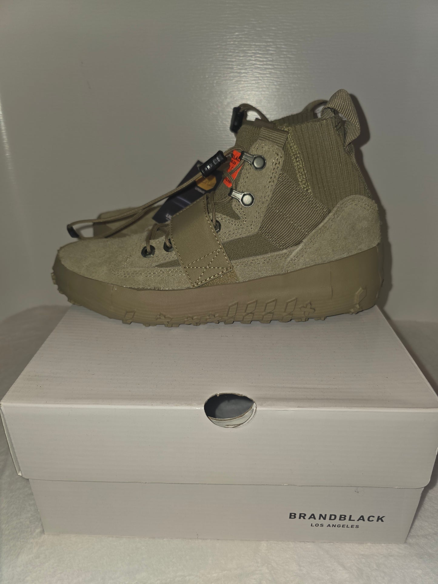 BrandBlack Los Angeles MILSPEC New with Bix, Unisex