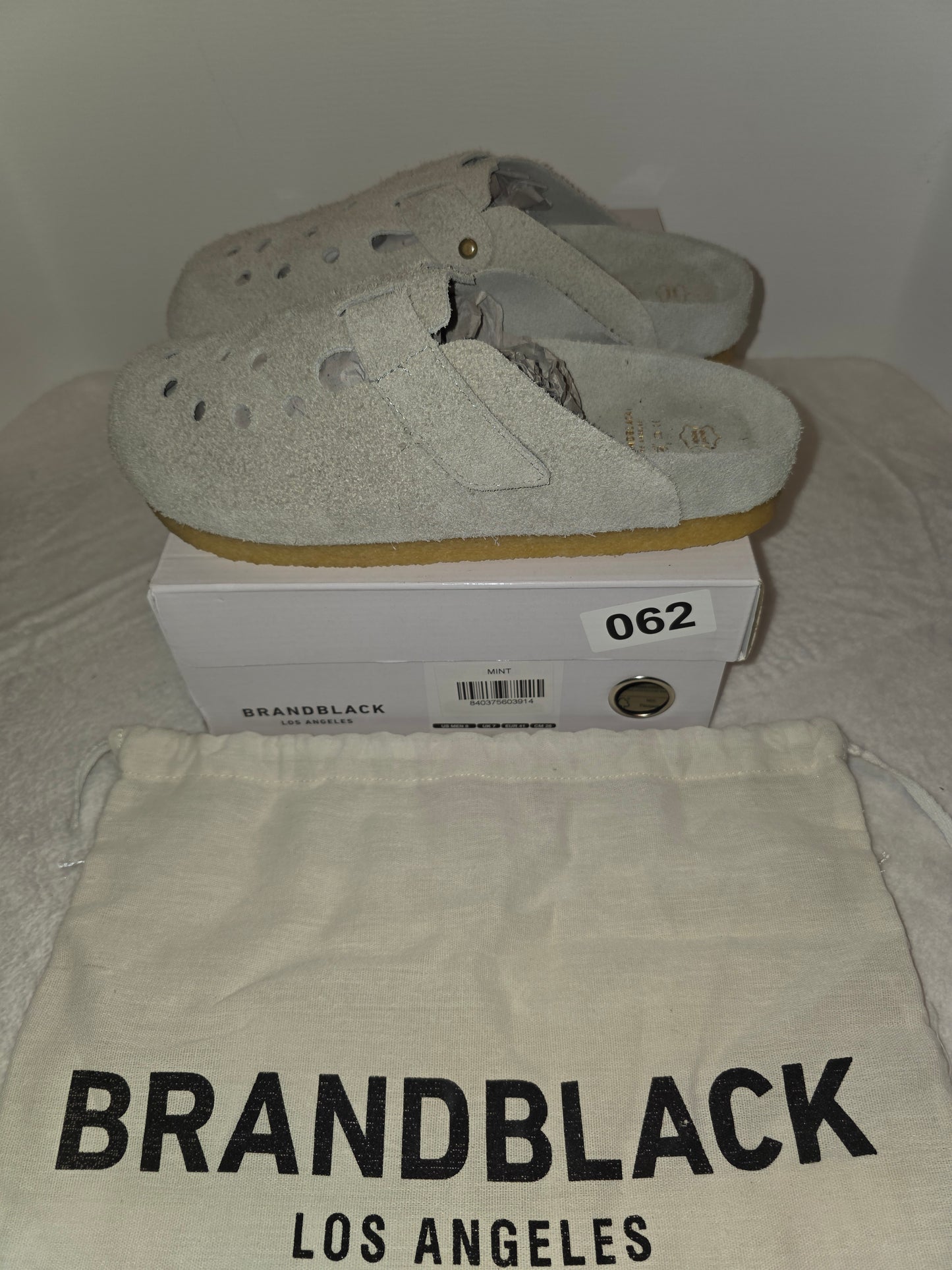 BrandBlack Los Angeles Carrera Suede Sandle, High quality, Unisex, New with Box