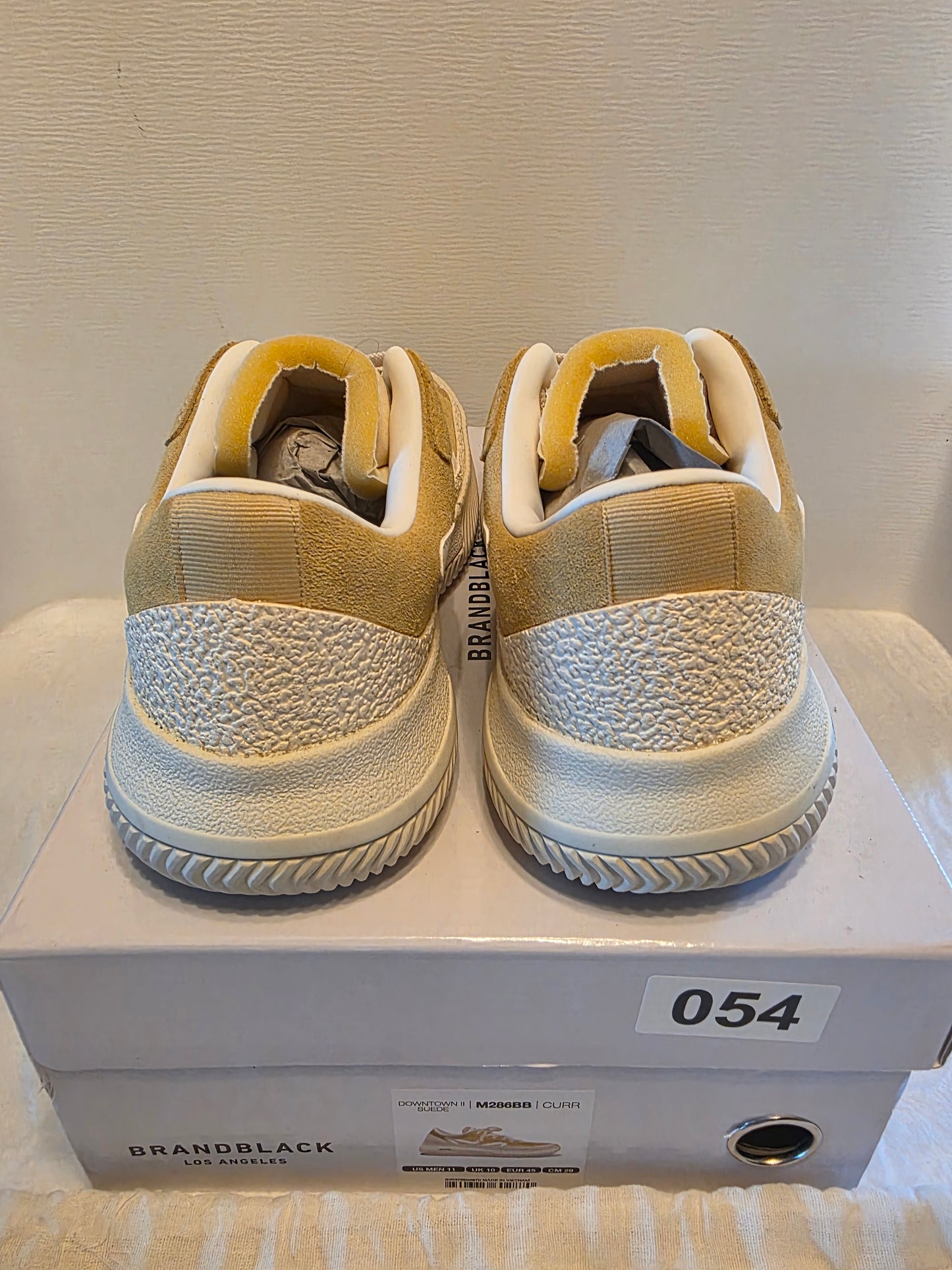 BrandBlack Los Angeles Dowtown ll New with box