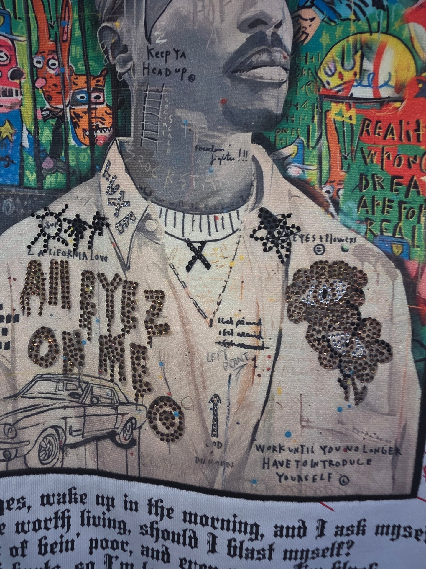 Men's Size Small                        Left POINT TUPAC HOODIE