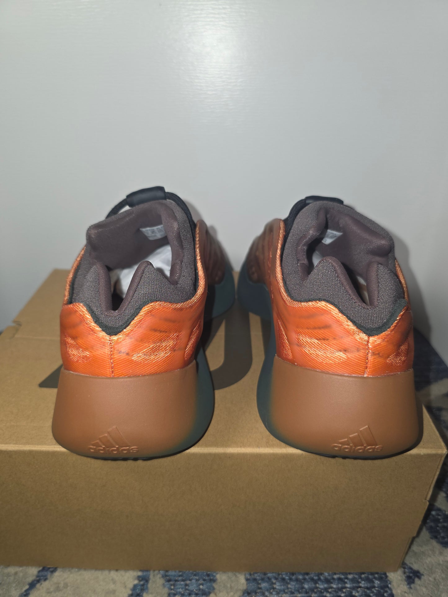 Yeezy 700 V3 copfad New with Box